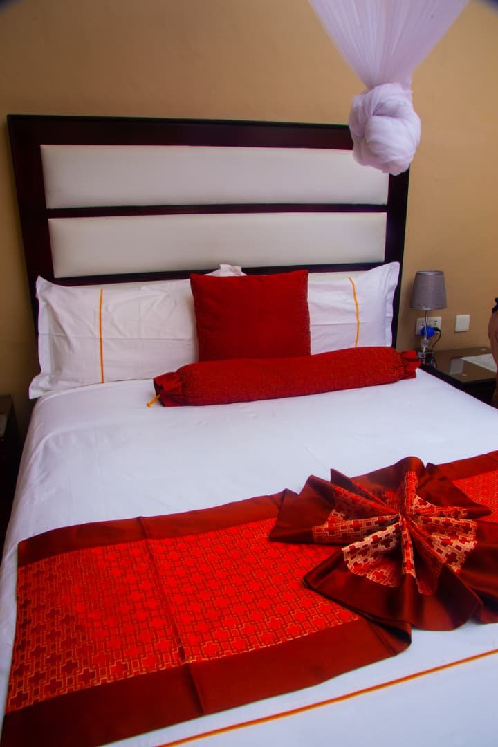 Executive Suite - Bedroom